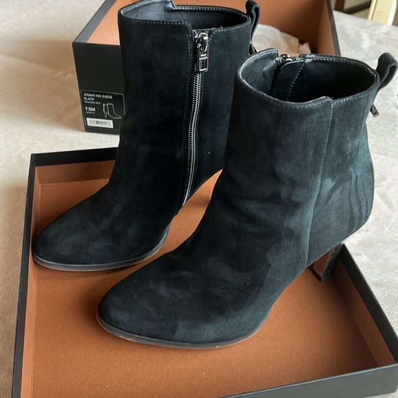 Coach Jenna Suede Booties 7.5 M - Picture 2 of 7